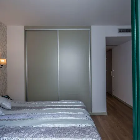 Hotel Jardi De Pedra (adults Only) 3*