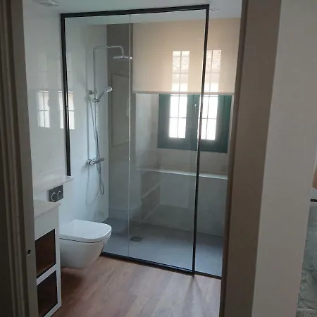 ホテル Jardi De Pedra (adults Only) 3*