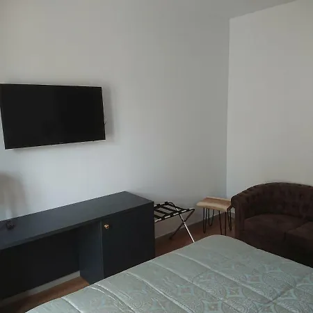 Jardi De Pedra (adults Only)